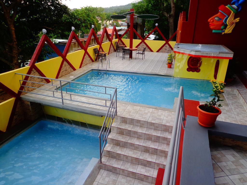 Hotel Maya Vista Tela Esterno foto