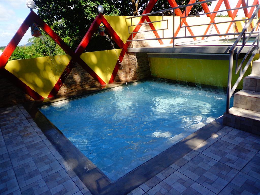 Hotel Maya Vista Tela Esterno foto