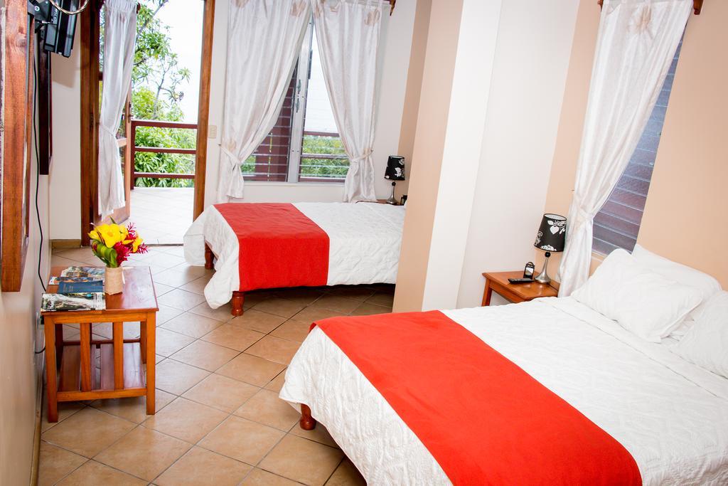 Hotel Maya Vista Tela Esterno foto